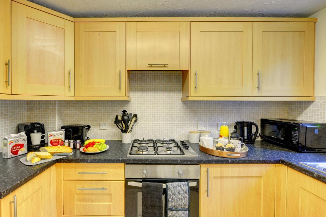 Modern 2 Bed House Sleeps 6 Southam Town Centre - Inspire Homes Ltd Екстер'єр фото